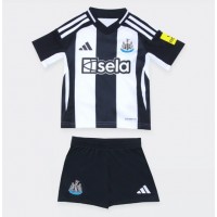 Newcastle United Domáci Detský futbalový dres 2024-25 Krátky Rukáv (+ trenírky)
